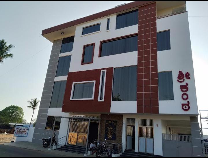 Ss Lodge Devanahalli Exterior foto